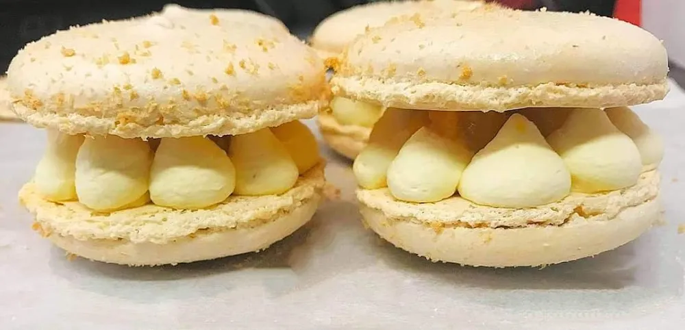 Macarons Fruits de la Passion